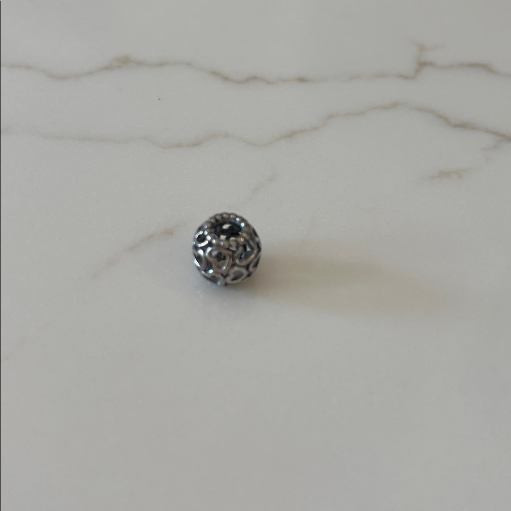 Pandora Silver Heart Charm - Picture 2 of 2